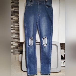 Fashion Nova Distressed High Rise Jeans SZ-11